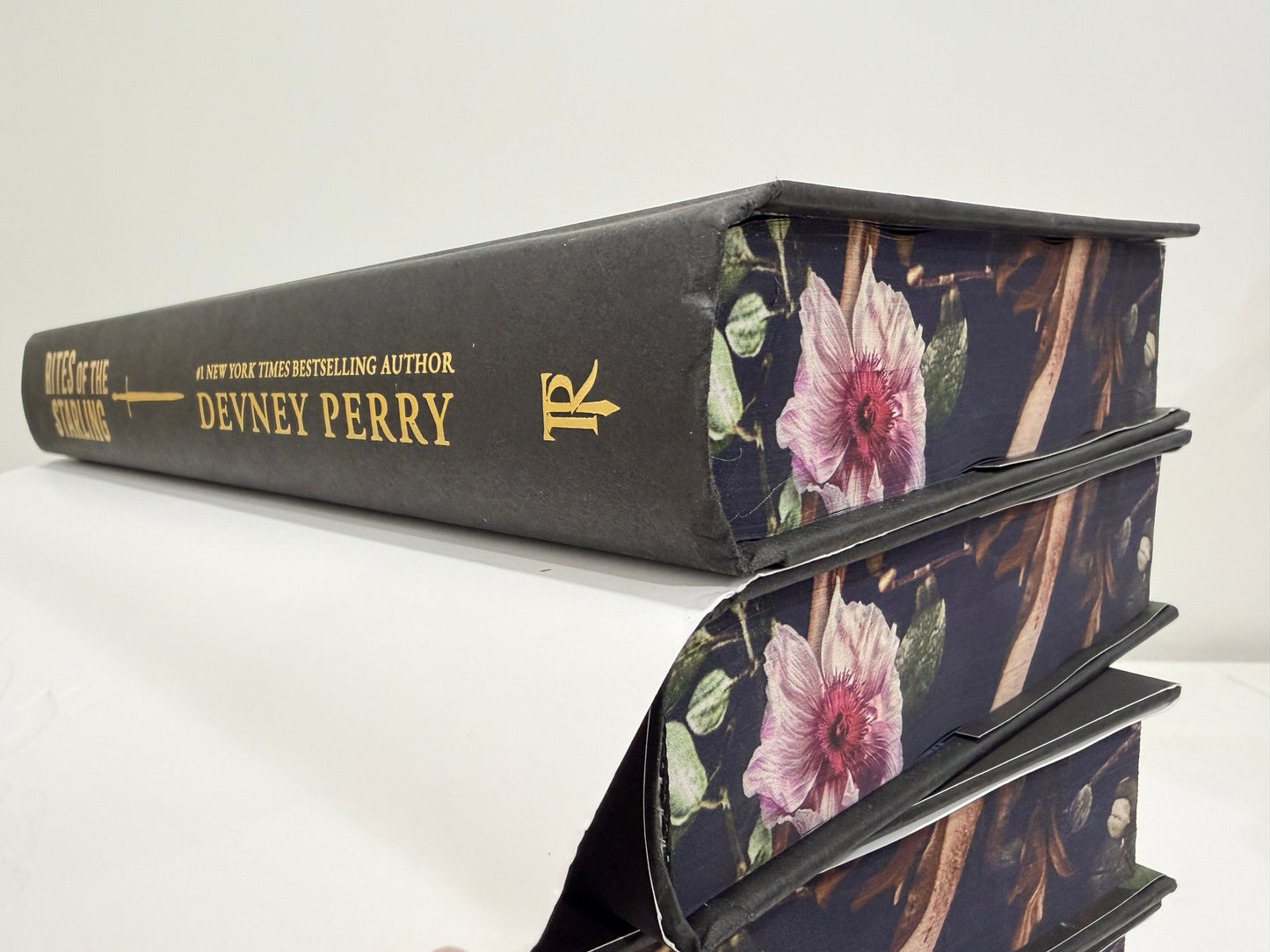 DAMAGED Rites of the Starling (Deluxe Edition Hardcover)