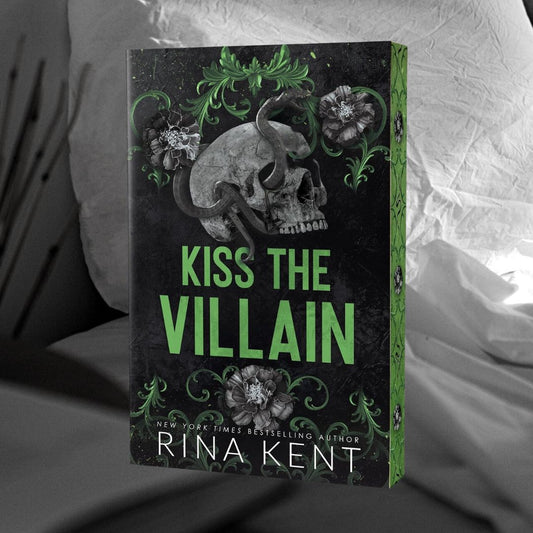 Kiss the Villain (Deluxe Edition) by Rina Kent